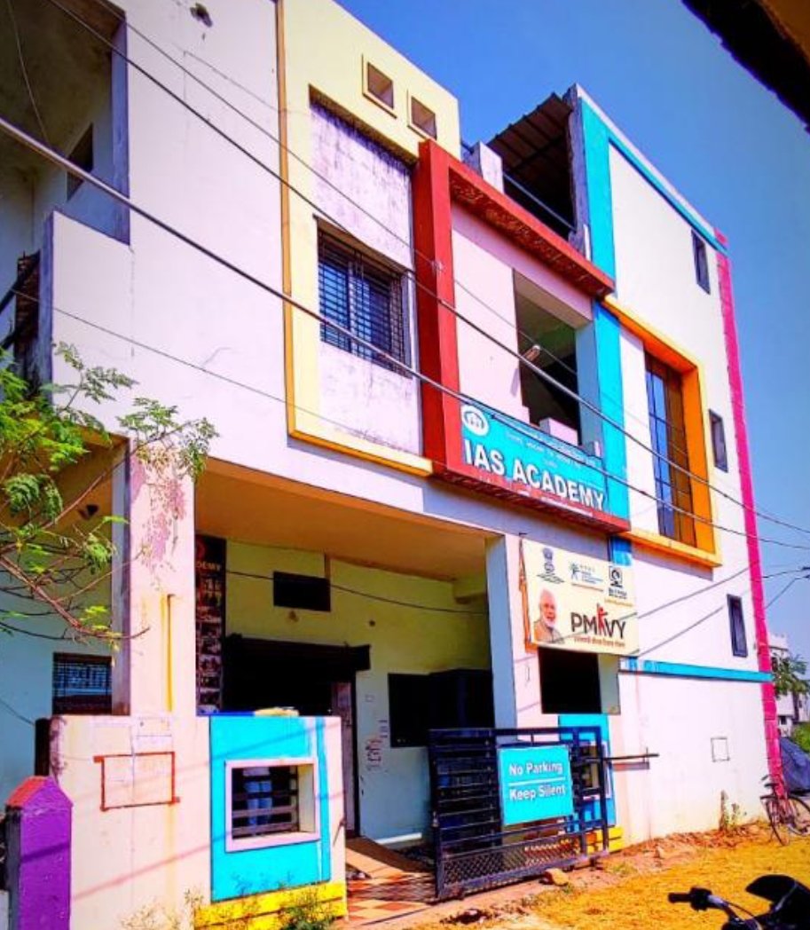 StudyView Consultant team helping students with education planning